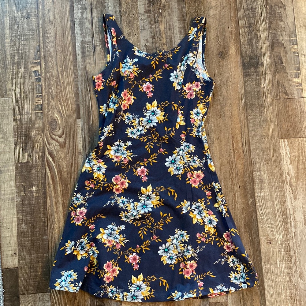Element Dress Size Small